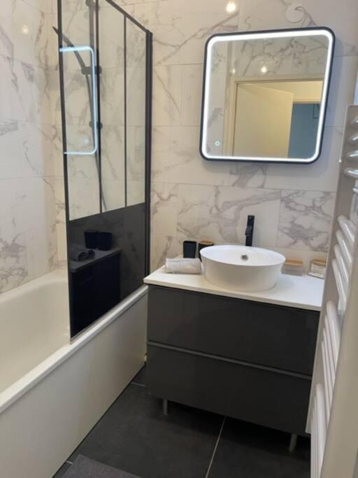 Mulhouse Grand T2 -  La Fonderie -Parking Gratuit Daire Dış mekan fotoğraf